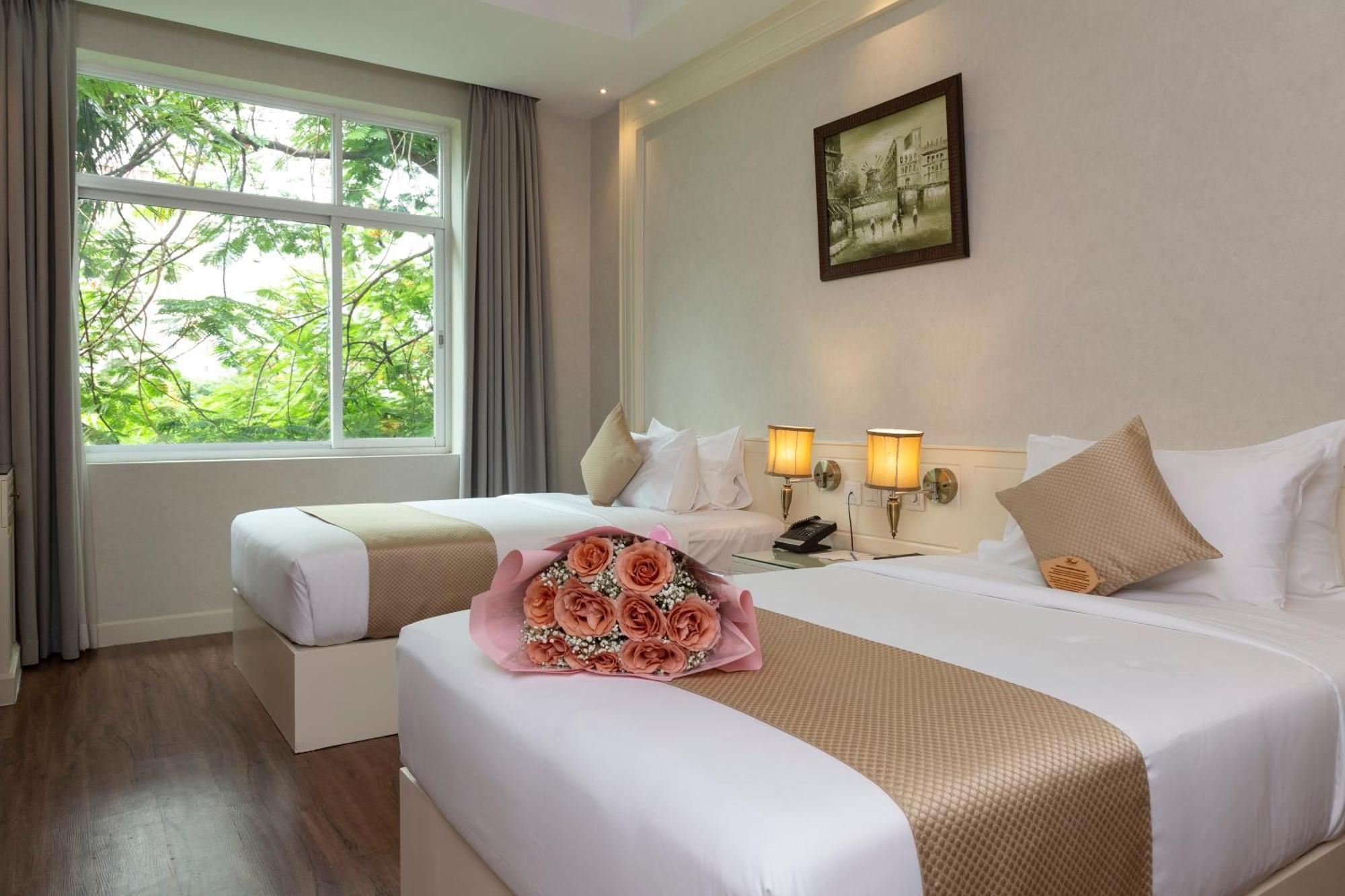 Anik Boutique Hotel Phnom Penh Exterior photo